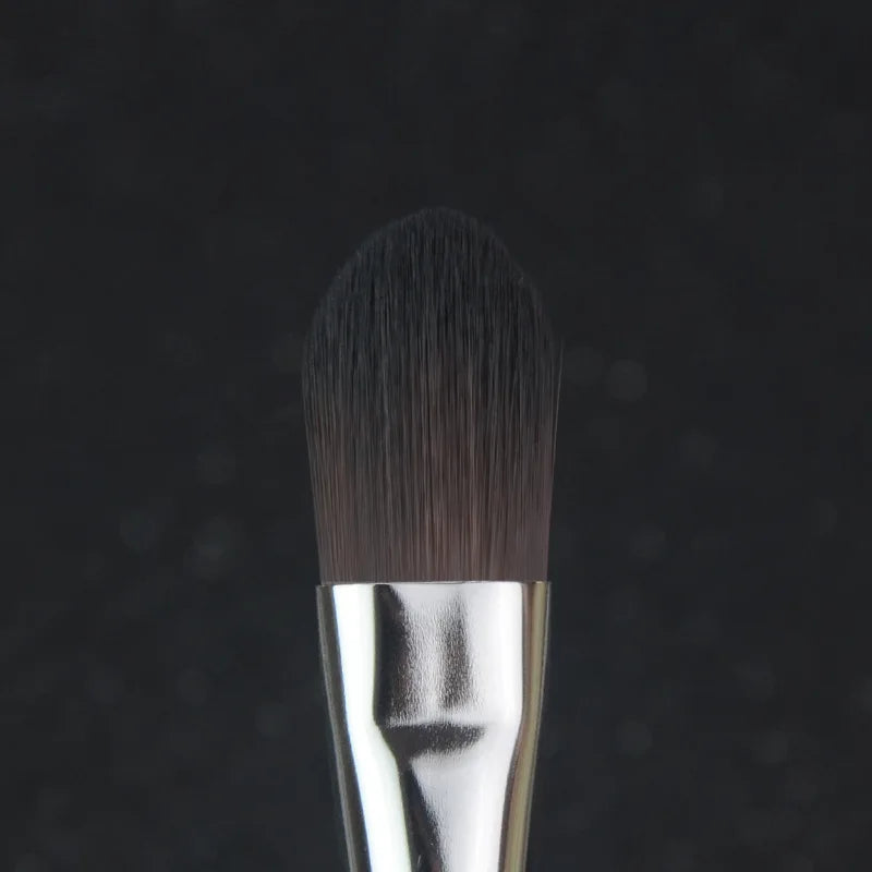 LOYBJ Professional Flat Foundation Brush