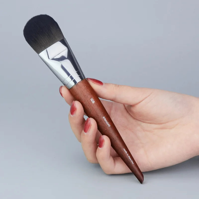 LOYBJ Professional Flat Foundation Brush