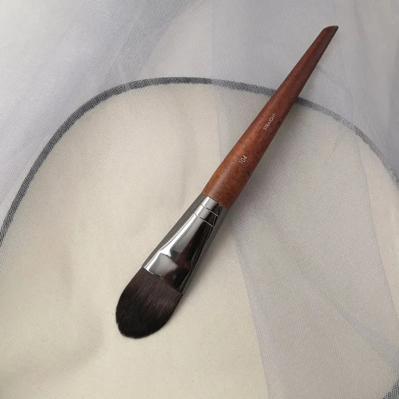 LOYBJ Professional Flat Foundation Brush