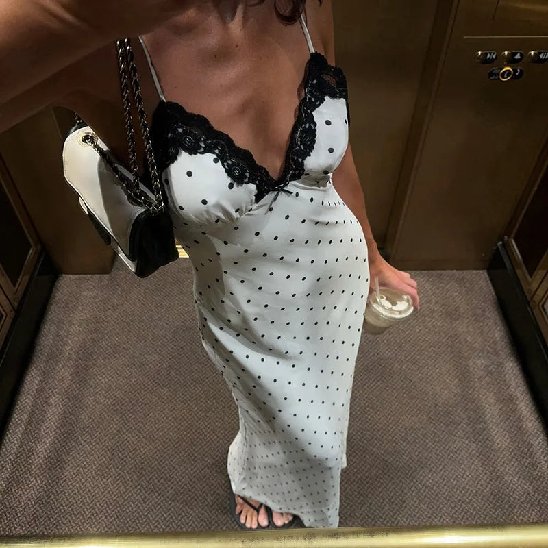 Tossy Lace Backless Maxi Dress