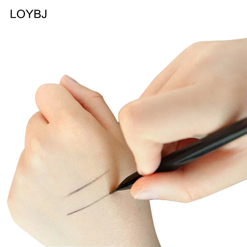 LOYBJ Super Fine Angled Eyebrow & Eyeliner Brush