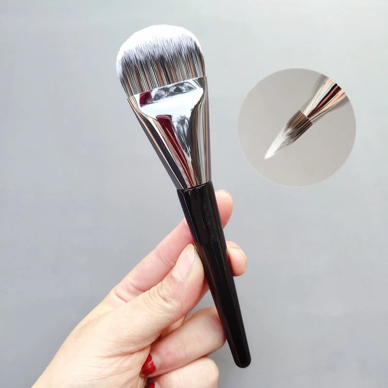 LOYBJ Flat Foundation Brush