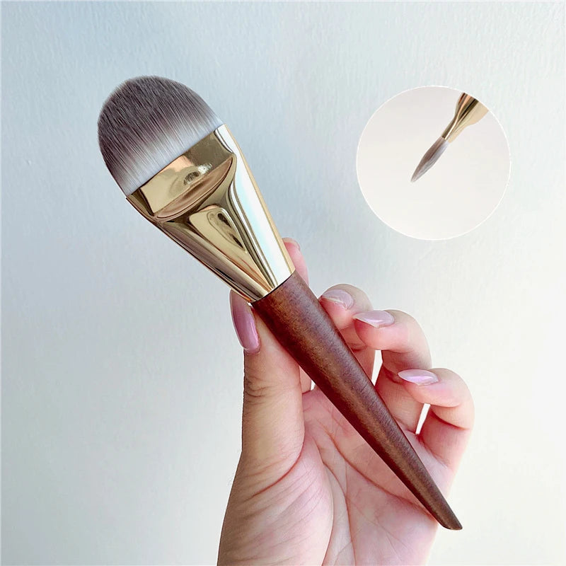 LOYBJ Flat Foundation Brush