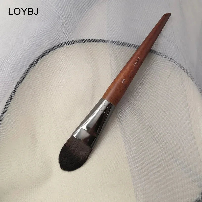LOYBJ Professional Flat Foundation Brush