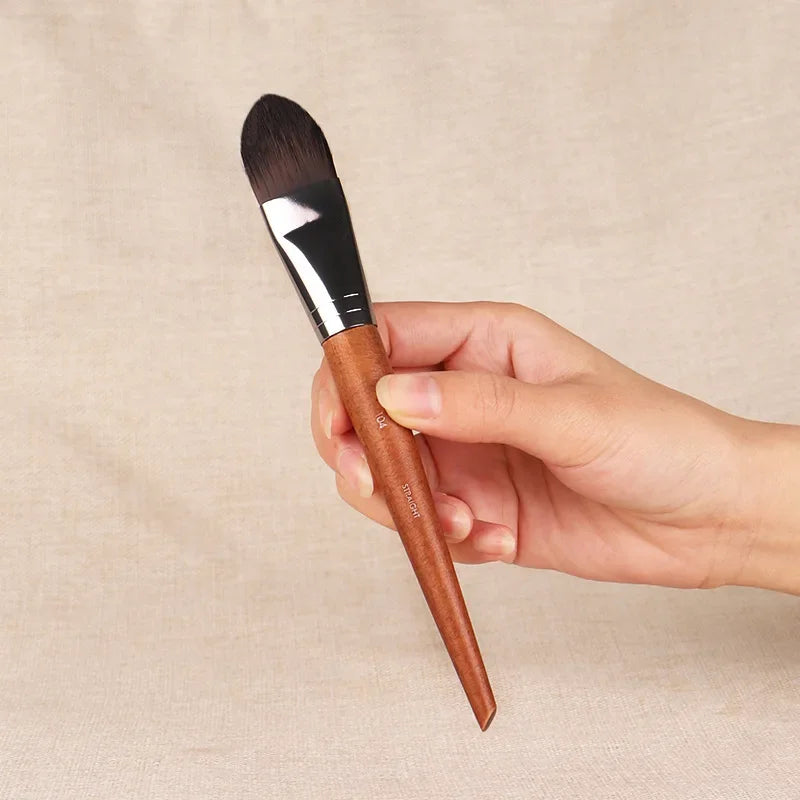 LOYBJ Professional Flat Foundation Brush