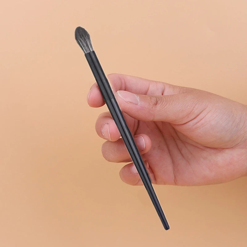 LOYBJ Angled Nose Shadow Brush