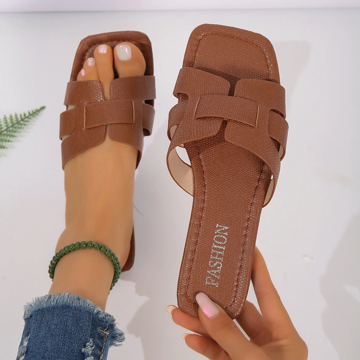 Casual Flat Sandals for Outdoors