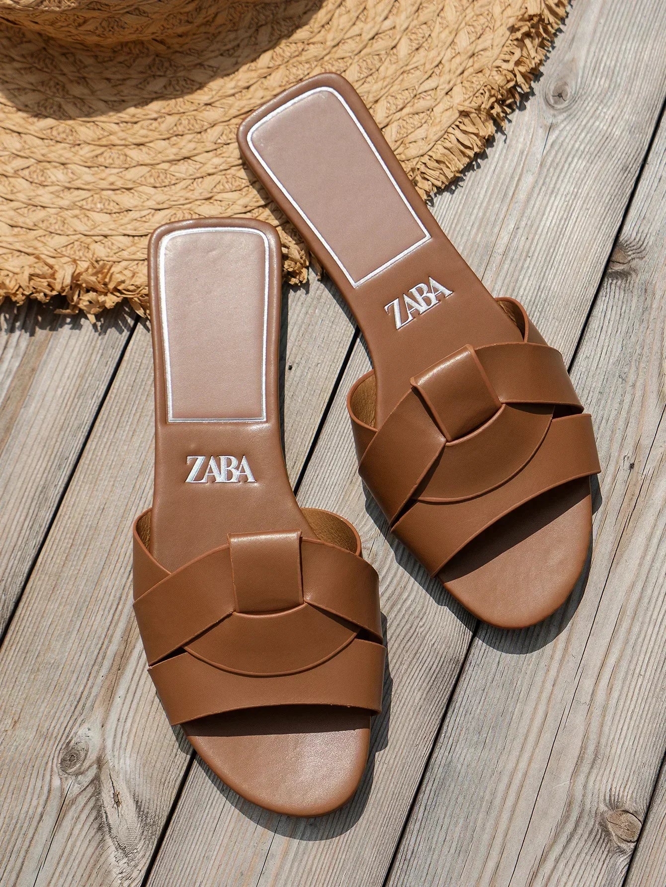 Square-Toe Cross Strap Flat Sandals for Summer