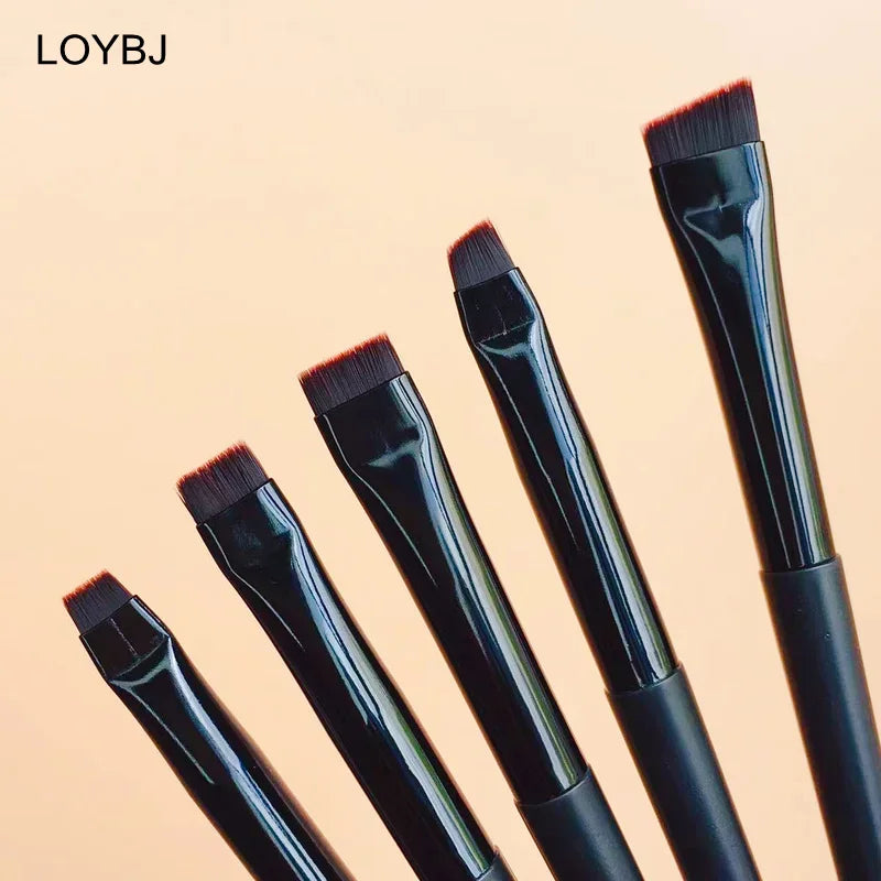 LOYBJ Super Fine Angled Eyebrow & Eyeliner Brush