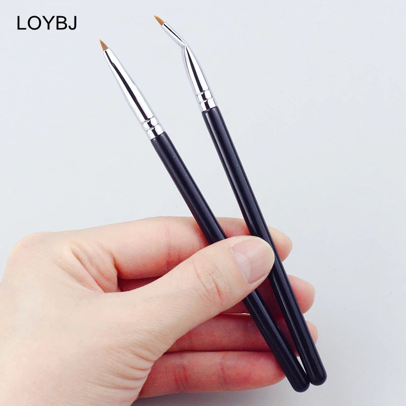 LOYBJ Bend Head Eyeliner & Concealer Brush