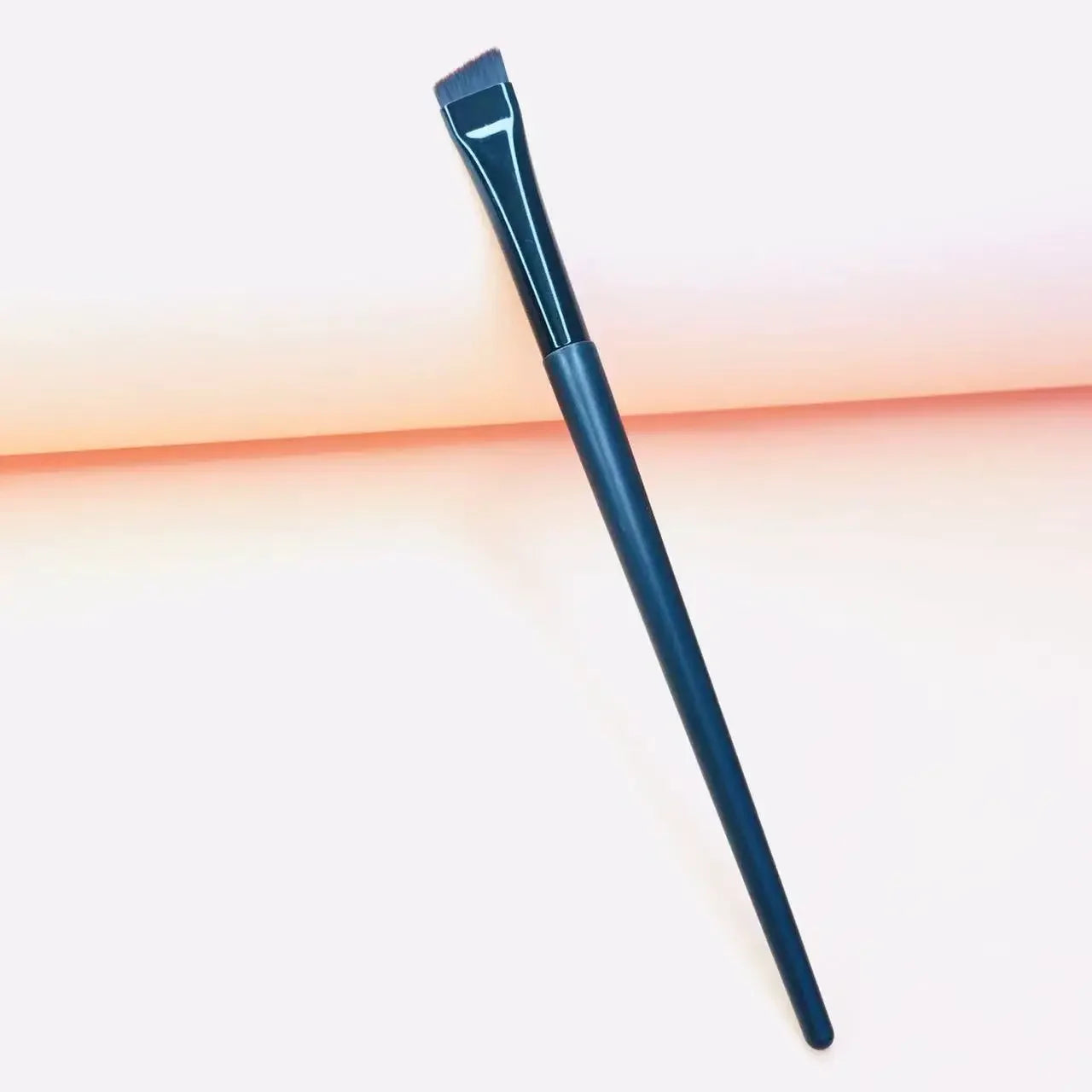 LOYBJ Super Fine Angled Eyebrow & Eyeliner Brush