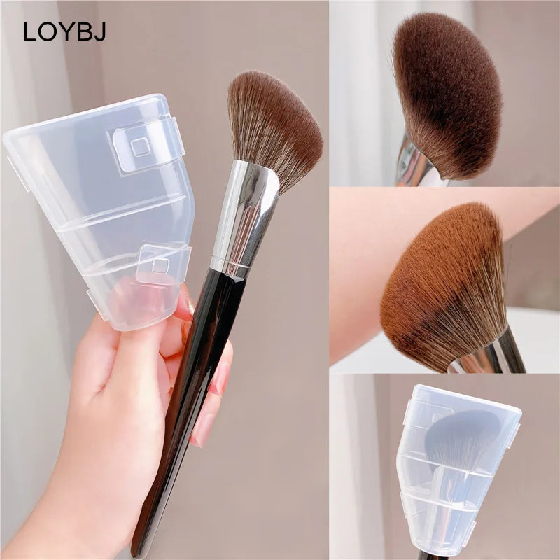 LOYBJ Fan-Shaped Face Contour Brush