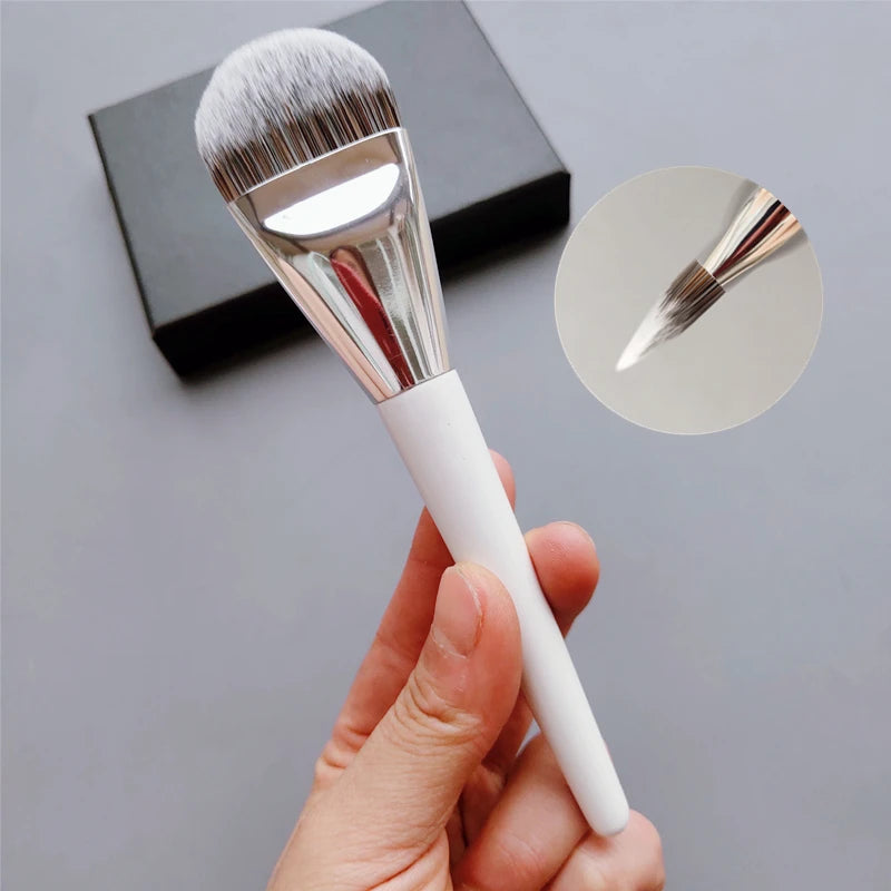LOYBJ Flat Foundation Brush