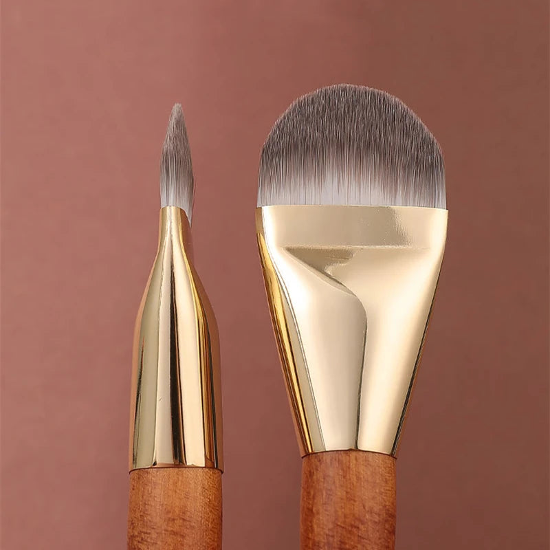 LOYBJ Flat Foundation Brush