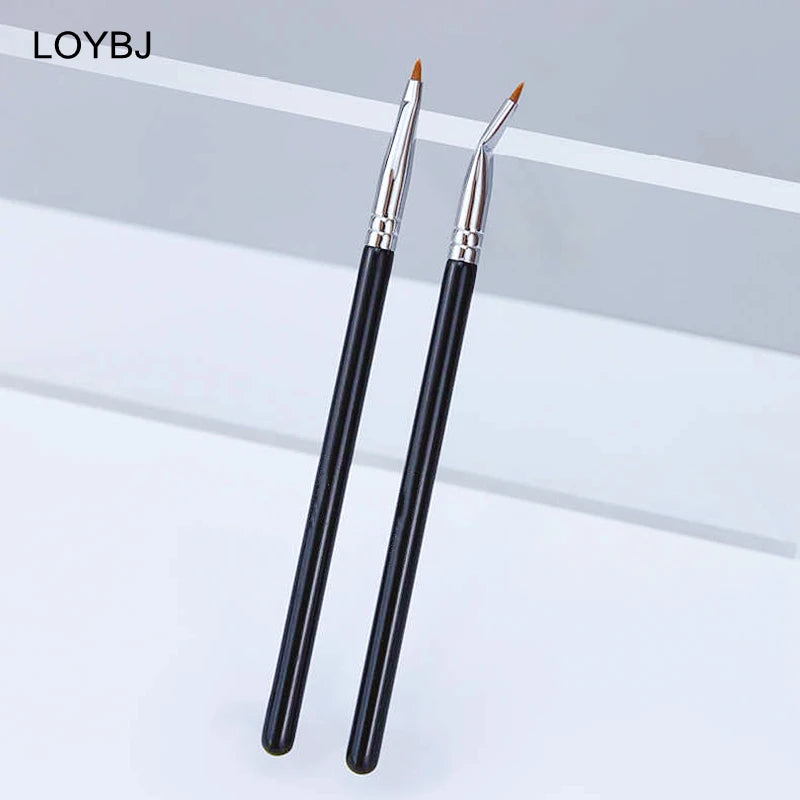 LOYBJ Bend Head Eyeliner & Concealer Brush