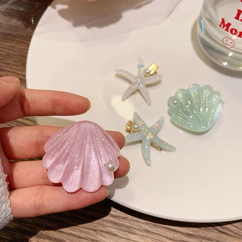 AWAYTR Elegant Starfish & Shell Hair Clips for Summer
