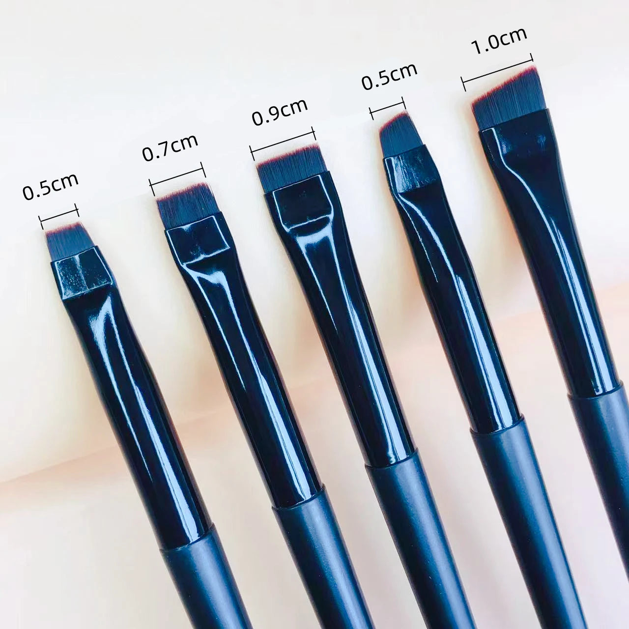 LOYBJ Super Fine Angled Eyebrow & Eyeliner Brush